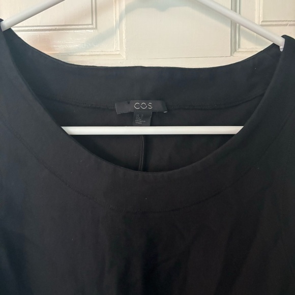 Cos Sleeveless Scoop Neck Blouse - Picture 4 of 9